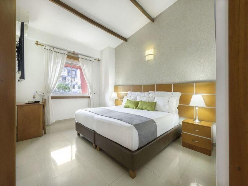 Ayenda Optimum Hotel Перейра Екстериор снимка