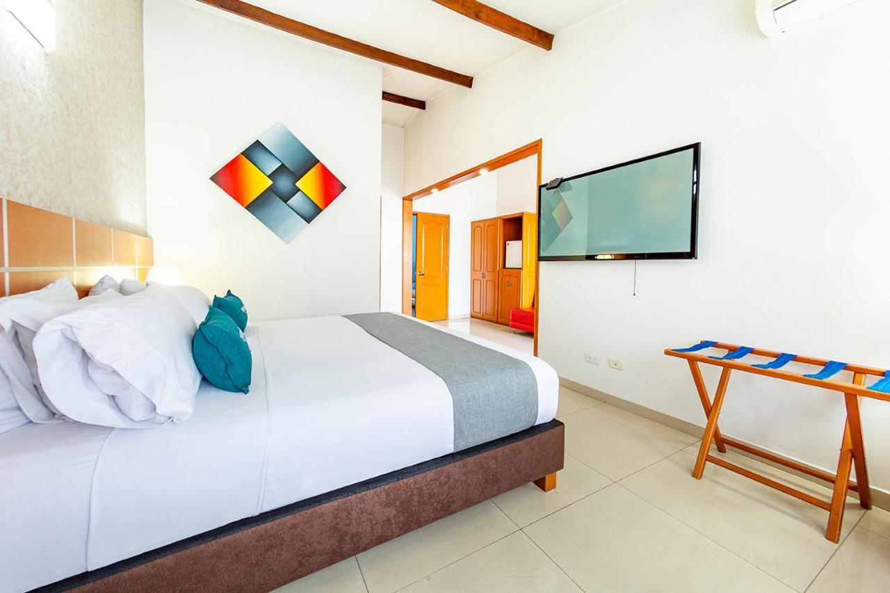 Ayenda Optimum Hotel Перейра Екстериор снимка